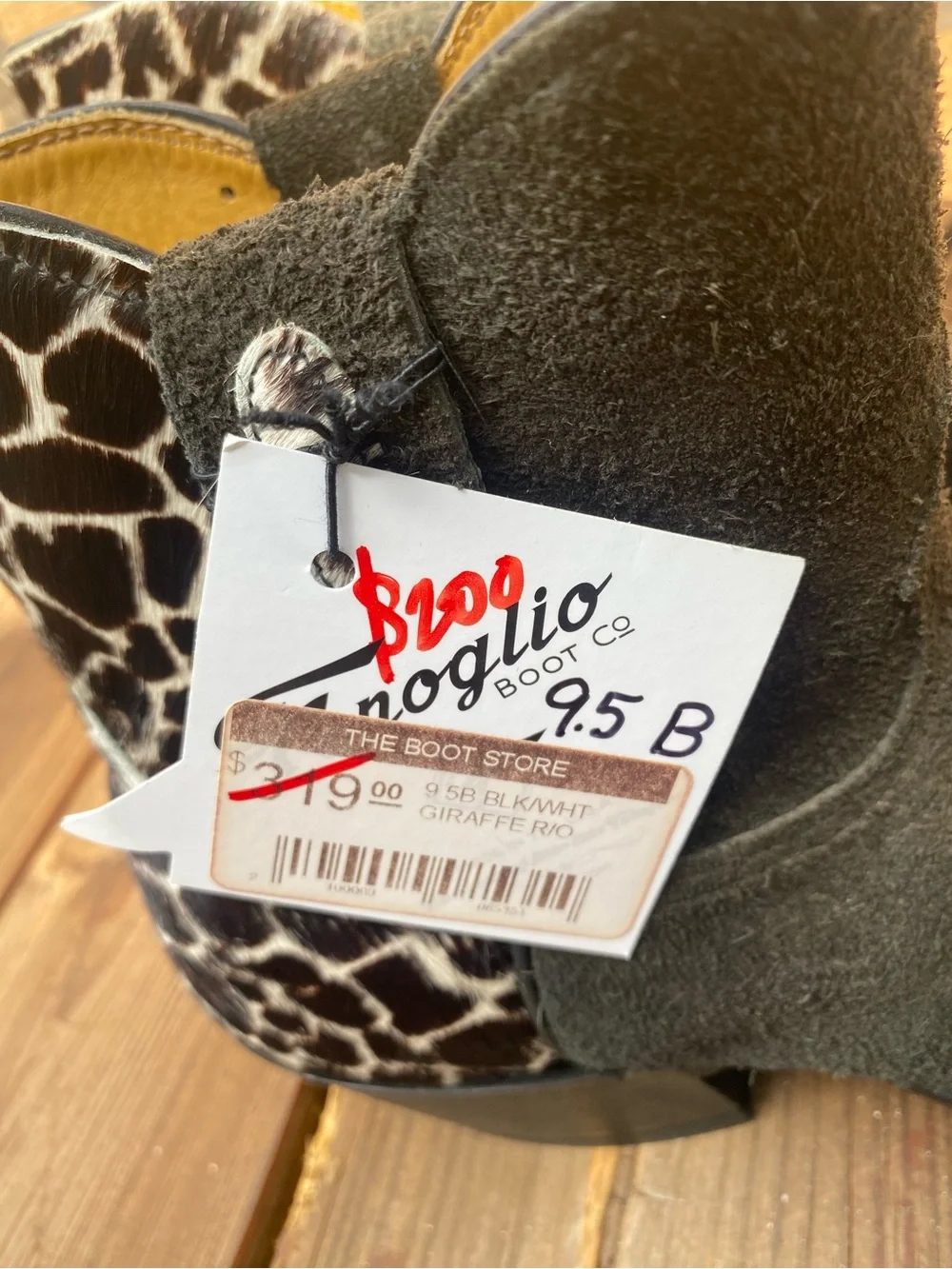 Fenoglio Boot Co Black Suede Western Ankle Boots Giraffe Hair-On Leather 9.5 NWT